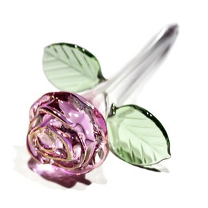 Handcrafted Everlasting Glass Rose – A Gift That Lasts Forever