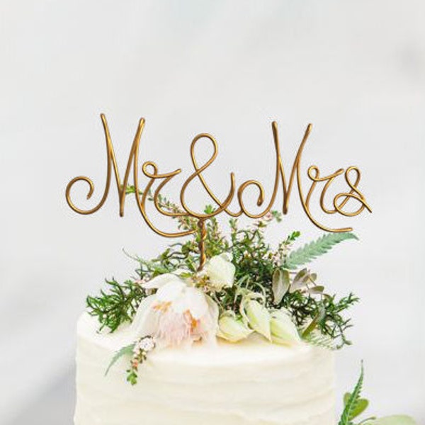 Gold Wire "Mr & Mrs" Wedding Cake Toppers - Decoration - Beach wedding - Bridal Shower - Bride and Groom - Rustic Country Chic Wedding