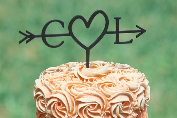 Personalisierter Hochzeits-Cake-Topper Aus Holz – Mit Namen & Datum, Rustikaler Stil, 12,7 Cm Breit