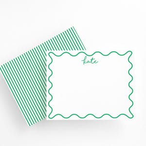 Juego de papelería con borde festoneado verde personalizado, tarjetas de agradecimiento para niños, papelería tradicional verde bebé