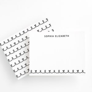 Papeterie personnalisée minimaliste, cartes de correspondance coeur noir et blanc, cartes plates personnalisées simples, ensemble de papeterie épuré pour elle