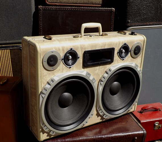 rechargeable boombox