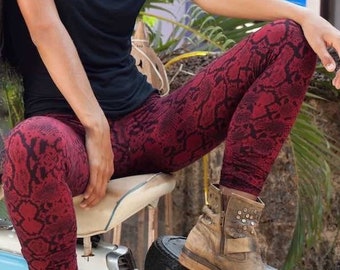 RED SNAKE print LEGGINGS - Yoga tights - Christmas leggings - Dance Wear - Sexy tights - Snake print - Fitness wear - Gym wear - Pilates