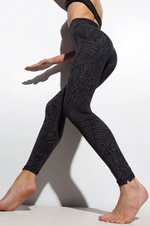 TRIBAL EAGLE LEGGINGS Black Grey Yoga Tights Tribal Design