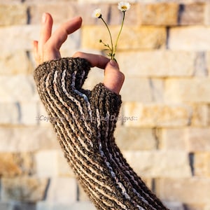 Briochet Mitts (crochet pattern)