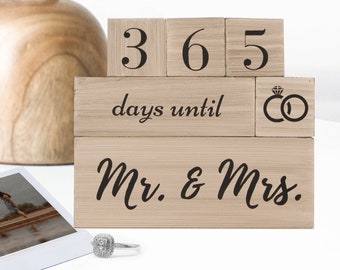 Engagement Gift Set: 3-in-1 Wedding Countdown Blocks, Advent Calendar, Luggage Tags, Gift For Engagement, Mr and Mrs, Bride To Be, Gift Set