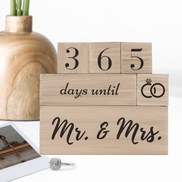 Engagement Gift Set: 3-in-1 Wedding Countdown Blocks, Advent Calendar, Luggage Tags, Gift For Engagement, Mr and Mrs, Bride To Be, Gift Set