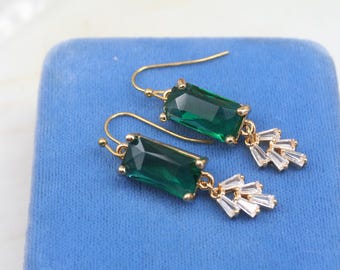 Emerald Green Art Deco Earrings: Cubic Zirconia, Vintage Style