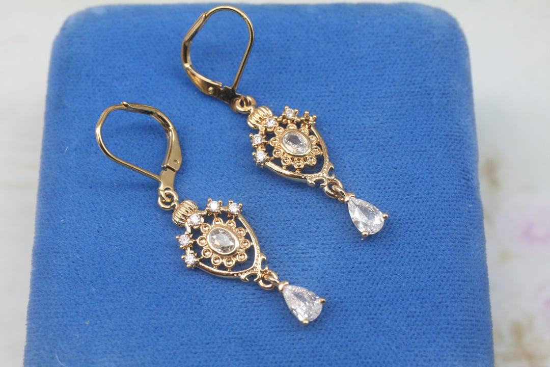 Vintage Black Gold Color Water Drop Zirconia Copper Woman Earring