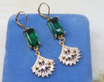 Emerald Green CZ Fan Earrings: Art Deco Vintage Style