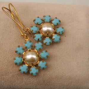 Vintage Swarovski Flower Earrings: Turquoise Rhinestone & Ivory Pearl
