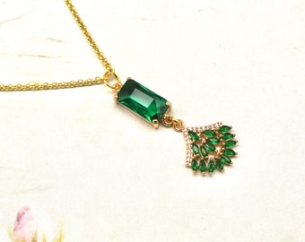 Emerald Green Art Deco Necklace: Zircon Fan, 1920s Style