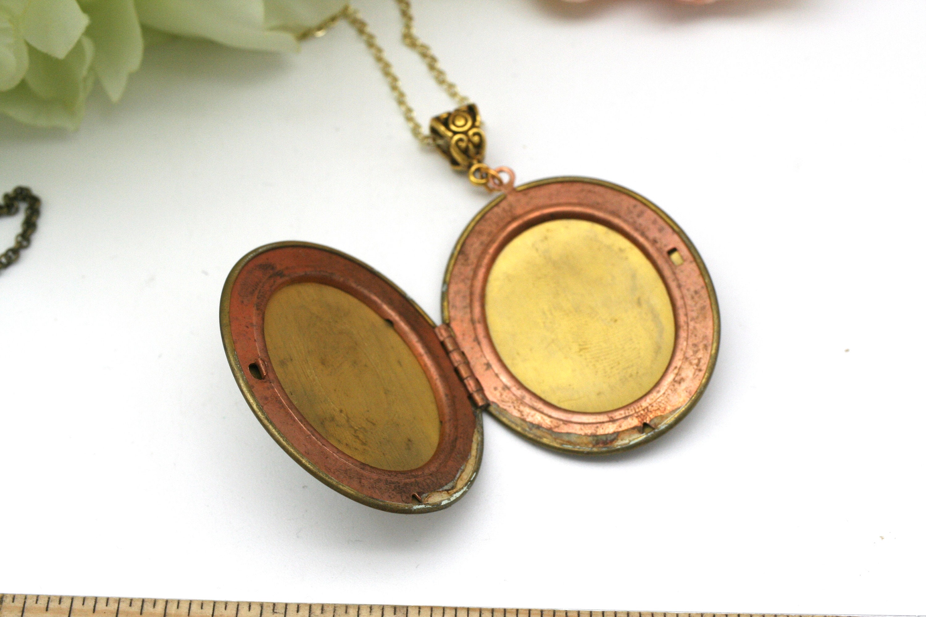Vintage Brass Locket, Art Nouveau Locket, Oval Picture Locket, Cameo