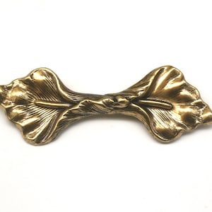 Antiqued Gold Calla Lily Brooch- Double Sided Calla Lily Pin- Coat Brooch- Scarf Pin- Flower Brooch- Large Brooch- Gift For Her Mom