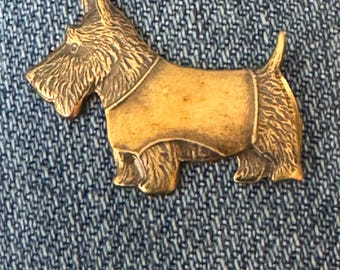 Broche de perro Scotty de latón: pin vintage para amantes de los animales