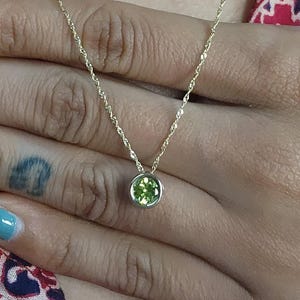 14Kt Gold Peridot Necklace, Peridot Pendant, August Birthstone Necklace, Peridot Bezel Necklace, Dainty Necklace