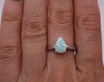 14K Gold Opal Ring, Opal Gold Ring, Opal Tropfen Ring, Oktober Geburtsstein Ring