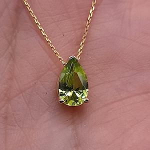 14Kt Gold Peridot Teardrop Necklace, Peridot Pendant, August Birthstone Necklace