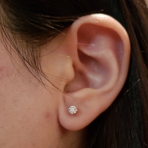 0.50 diamond hot sale earrings