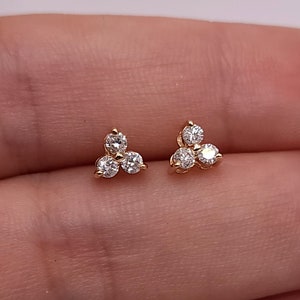 14K Gold Round Cut Diamond Trio Tiny Stud Earrings / Simple Three Stone  Cluster Earring / Tiny Diamond Studs / 3 Stone Studs / Gift for her - 14Kt