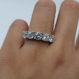 Anillo de diamantes de 2,50 ct, oro de 14 quilates con 5 piedras, creado en laboratorio