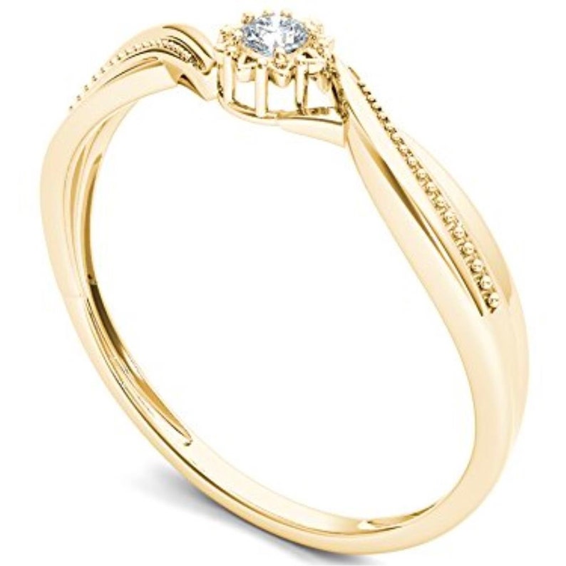 10Kt Yellow Gold Genuine Natural Diamond Twist Design Ring
