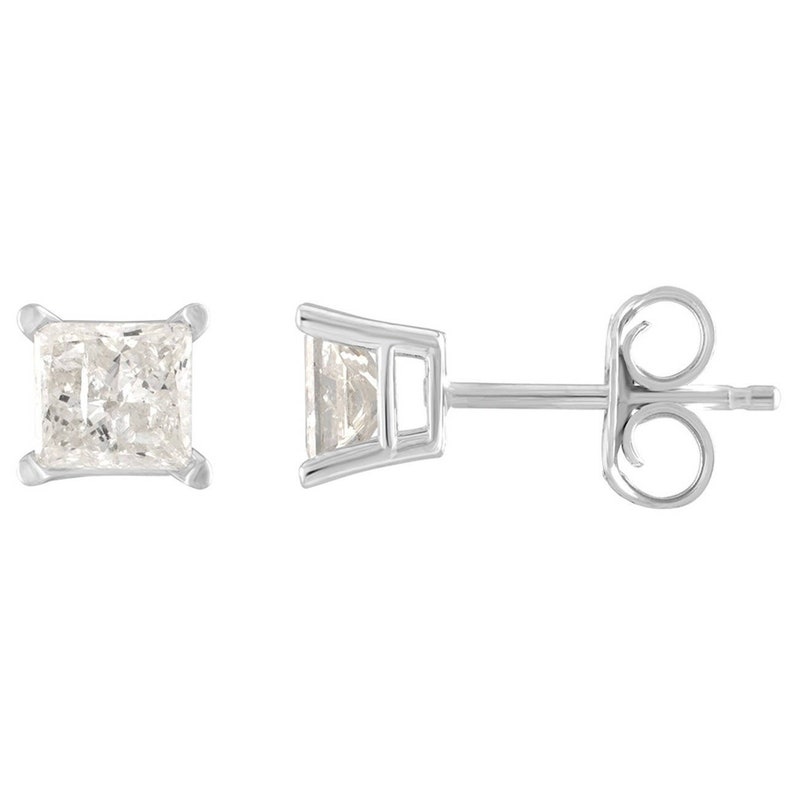 0.25 ct diamond earrings