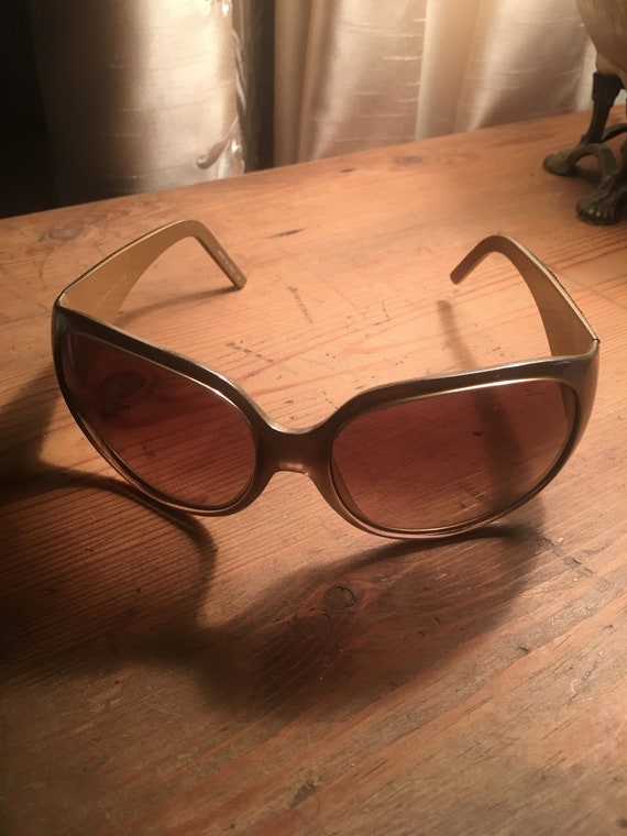 Fendi limited edition FS440 Sunglasses with orig c