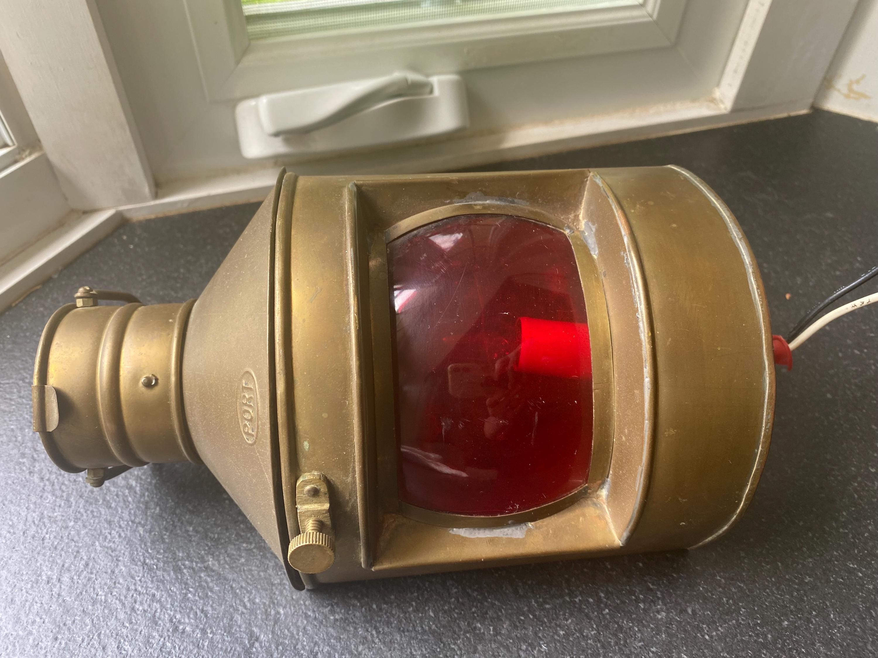 珍品！昭和初期の頃 船舶用方向灯゛赤゛お店のアンティークインテリアにいかがですか Vintage Navigation Light - Etsy