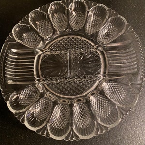 LE Smith Deviled Egg Plate