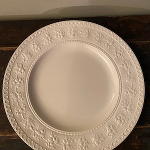 Plato para picar Wedgwood Wellesley de 13"