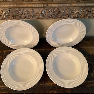 4 Mikasa Italian Countryside Rimmed Soup Bowls