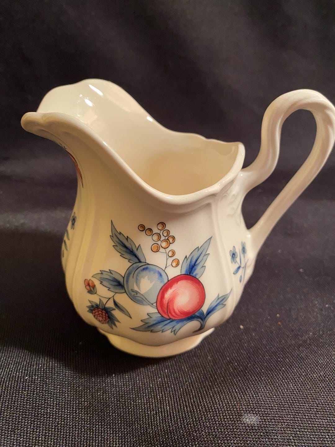 セール未使用WEDGWOOD ウィリアムズバーグ 人気のリボンC&S 未使用 
