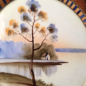 Beautiful Hand Painted Made In Japan 6 1/4” tray