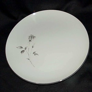 Society Shadow Rose Japan Round 12&quot; Serving Platter