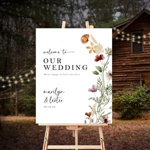 プリントされた野生の花のウェディングウェルカムサイン、花のウェディングサイン、結婚式のセレモニーサイン、カスタムウェディングレセプションサイン、ウェルカムサイン - WDS17