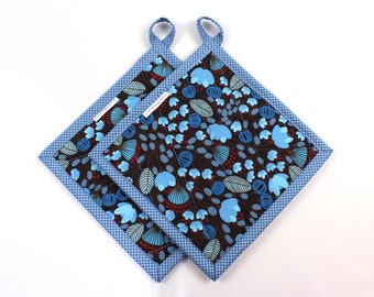 Quilted Potholders, Set of 2