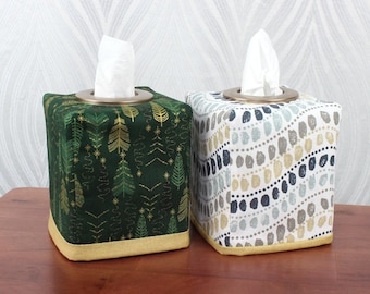 Reversible tissue box cover - Neutral print / Green Gold Metallic Trees