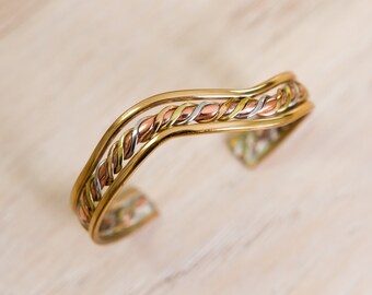 vintage 1960s bracelet | twisted metal gold silver copper cuff bracelet | 60s 70s tri metal jewlery