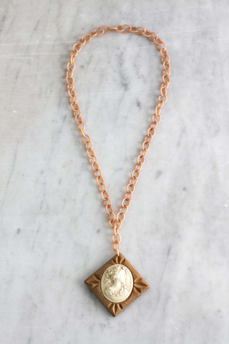 wood cameo necklace 1940s bakelite cameo art deco cameo vintage 1930s celluloid necklace large cameo pendant