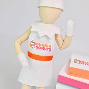 Dunkin Donuts Elfen Display Prop, Puppenkostüm, Elfenkleidung, Weihnachtself, Regal für Ihre Urlaubself, Elfenaccessoires und Requisiten Bild 8