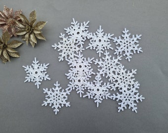 White snowflakes Christmas ornaments Crochet home decors Xmas tree decorations (set of 12)