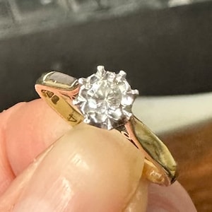 Gold Diamond Ring in 9ct Yellow Gold Vintage Diamond Ring c1986 Diamond Solitaire Engagement Ring, Natural Diamond