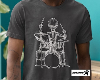 Alien Playing Drums T-Shirt: Funny Musician Gift