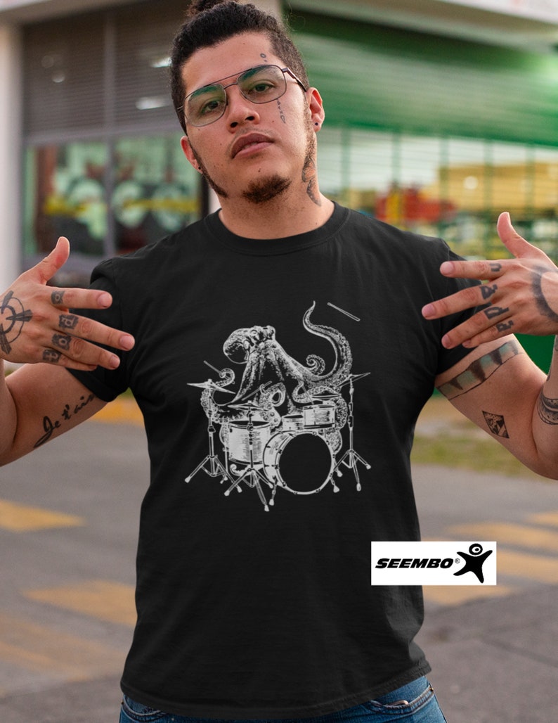 seembo-octopus-funny-drummer-playing-drums-men-black-t-shirt-ipe65