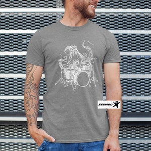 seembo-octopus-funny-drummer-playing-drums-men-vintage-grey-t-shirt-ipe65