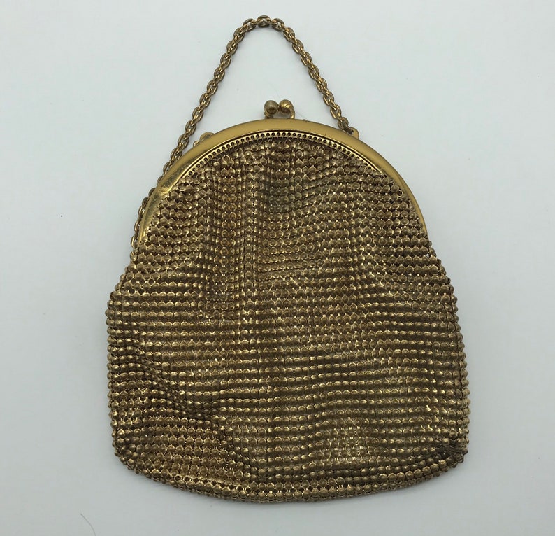 Whiting and Davis Mesh Bags gold tone metal purse pouch chain strap vintage kiss lock flapper Art Deco Hollywood Regency