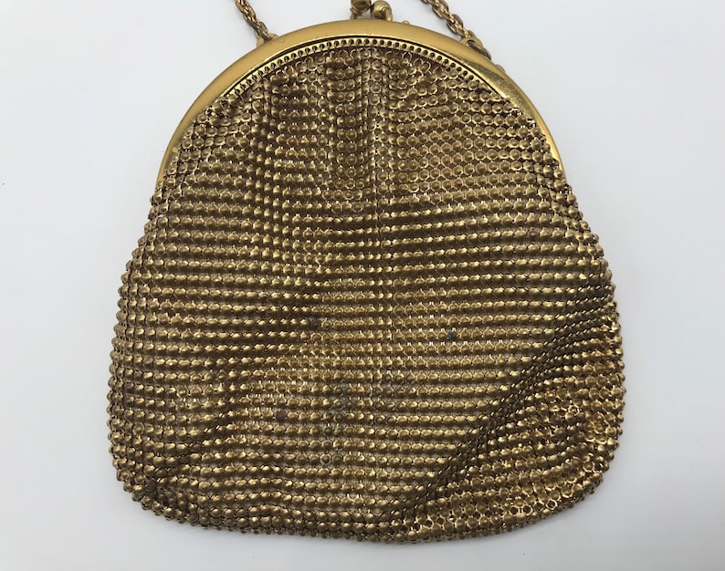 Whiting and Davis Mesh Bags gold tone metal purse pouch chain strap vintage kiss lock flapper Art Deco Hollywood Regency