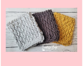 Crochet Alpine Cozy Mug Pattern, Textured Coffee Sleeve (PDF Pattern)