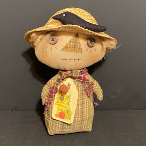 Stumpy Scarecrow
